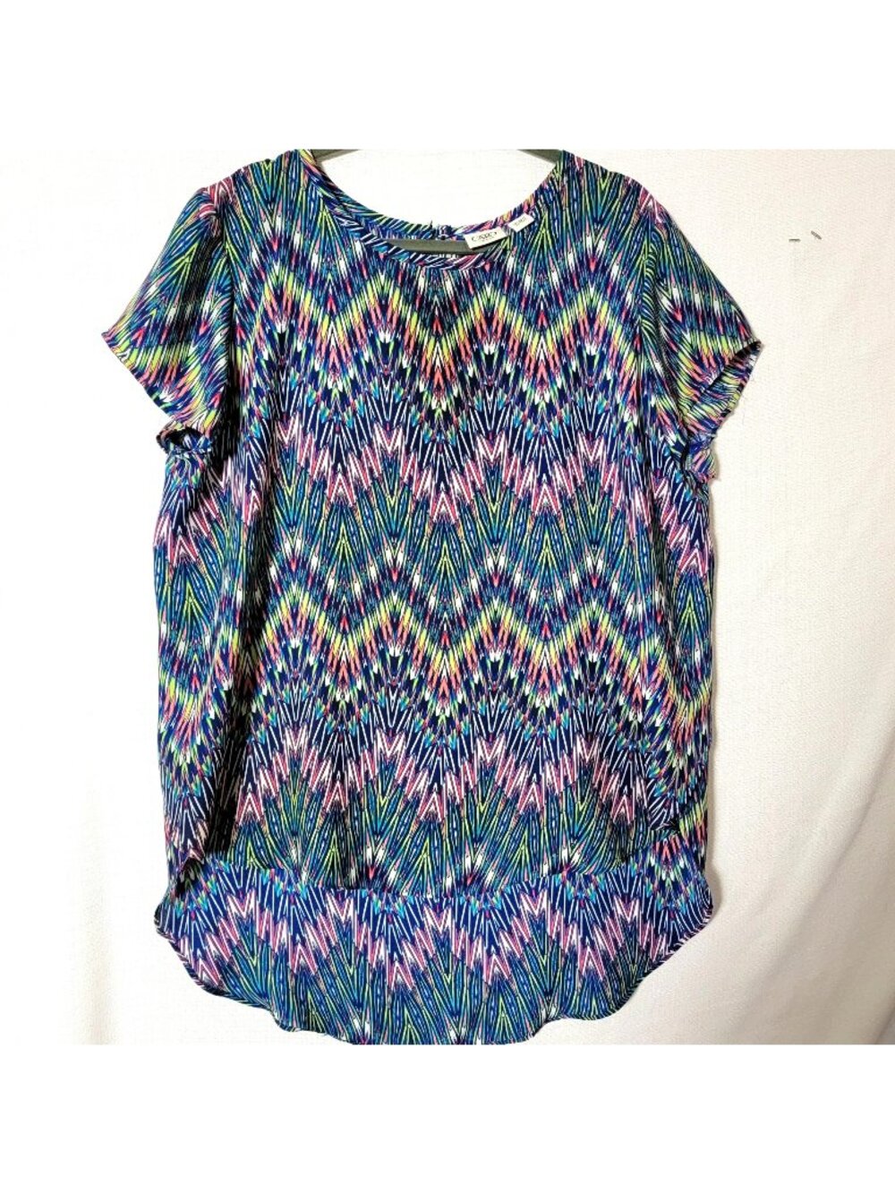 Cato  Hi Low Tunic Top Womens Sz 18/20 Short Sleeve Pull Over Multi Color